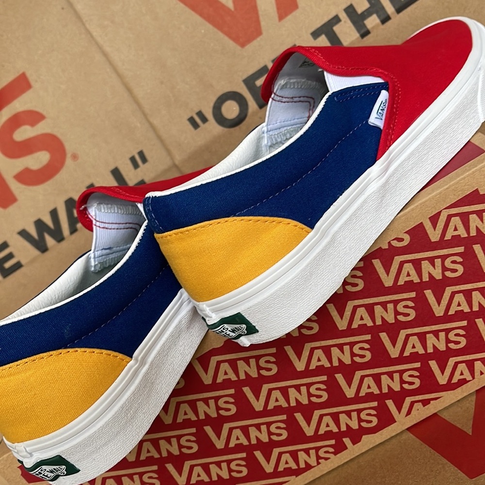 Vans Classic Slip On Vans Yacht Club Red /Blue sneakers men’s - Picture 15 of 16